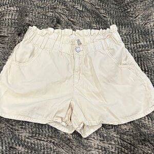 Women's Cream Ruffle Waist Shorts